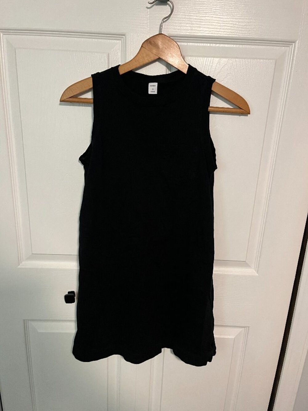 Old Navy Black Sleeveless Shift Dress XS